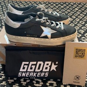 Golden Goose Sneakers (women’s)